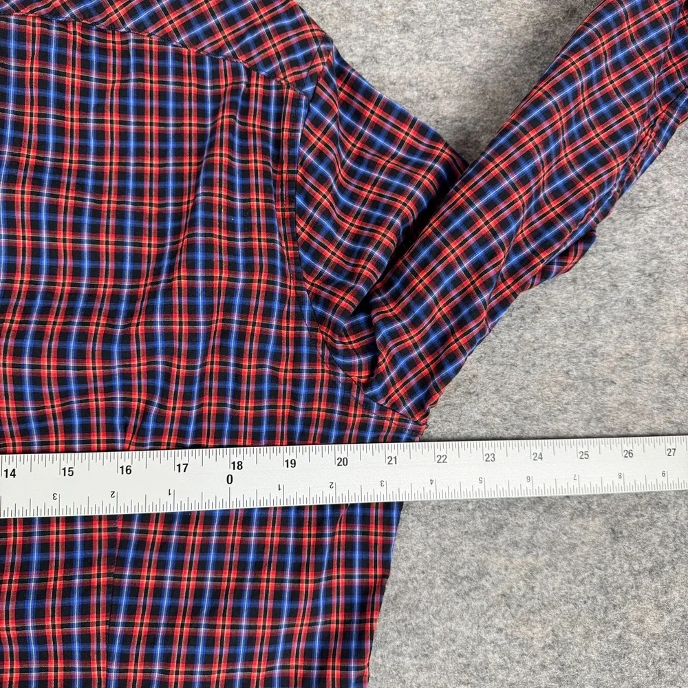 Banana Republic item banana